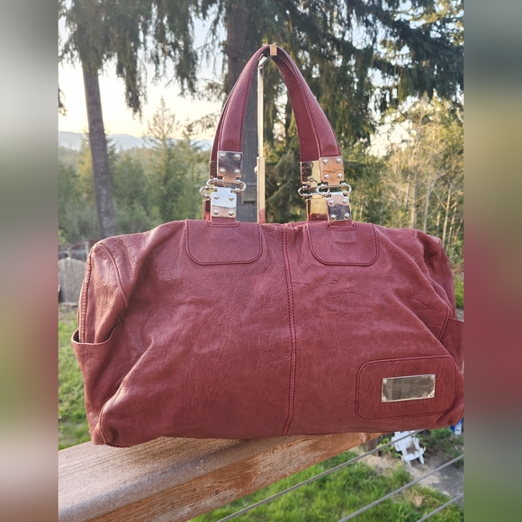 🔥XTRA LARGE BALENCIAGA CRINKLED LAMBSKIN TOTE #147178 2123 MADE IN ITALY 🔥 - Picture 2 of 16